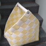 Puunkantokori L, 98 €, valk-kerma, valk. puukahva