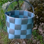 Sadonkorjuukori M-koko 44 €, vsin-hopea-hopean harmaa punottu sanka